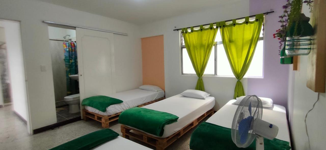 Hostal Rich Medellín Dış mekan fotoğraf