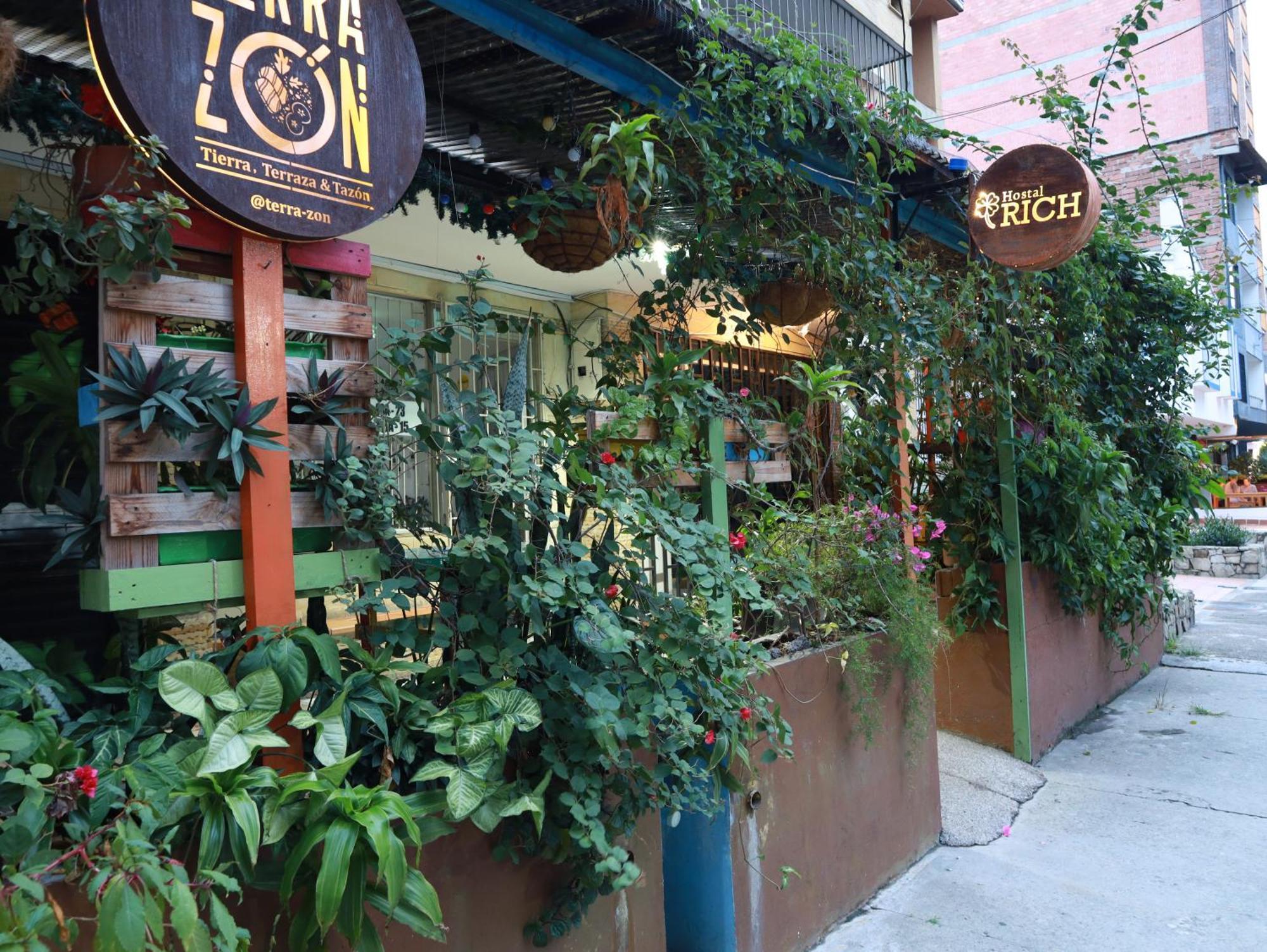 Hostal Rich Medellín Dış mekan fotoğraf
