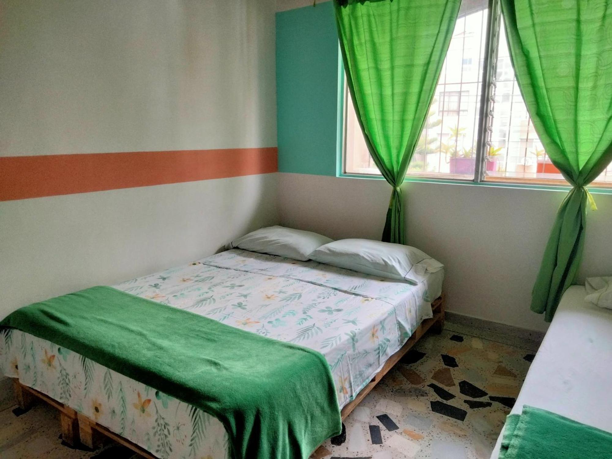 Hostal Rich Medellín Dış mekan fotoğraf